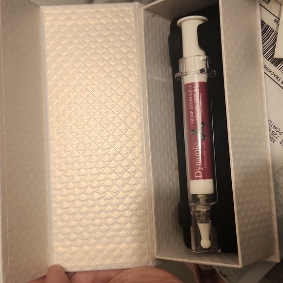 Dynamic Hemp Skin Stem Cell Facial Serum NEW in Box